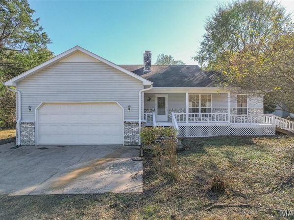 8858 State Hwy 142W , Doniphan, MO 63935