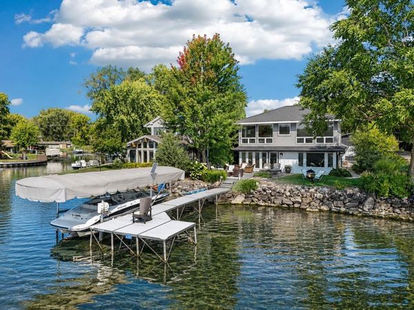 2800 Tomahawk Court, Middleton, WI 53562
