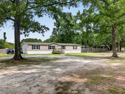 845 E Butternut Road, Summerville, SC 29483