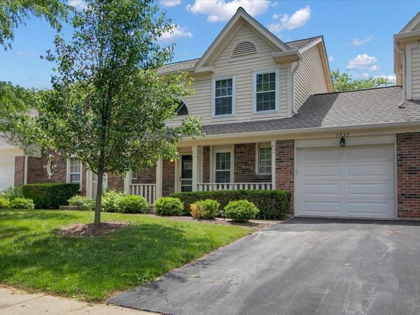 1735 Portsmith Lane , Unit 8-3, Arlington Heights, IL 60004