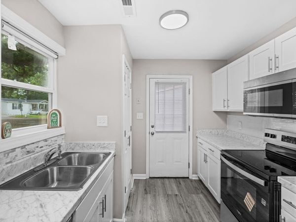 111 HUFFMAN DR, Brighton, TN 38011