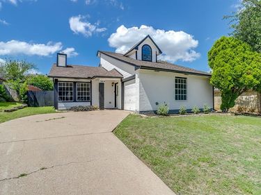 10004 Pack Saddle Trail, Fort Worth, TX 76108