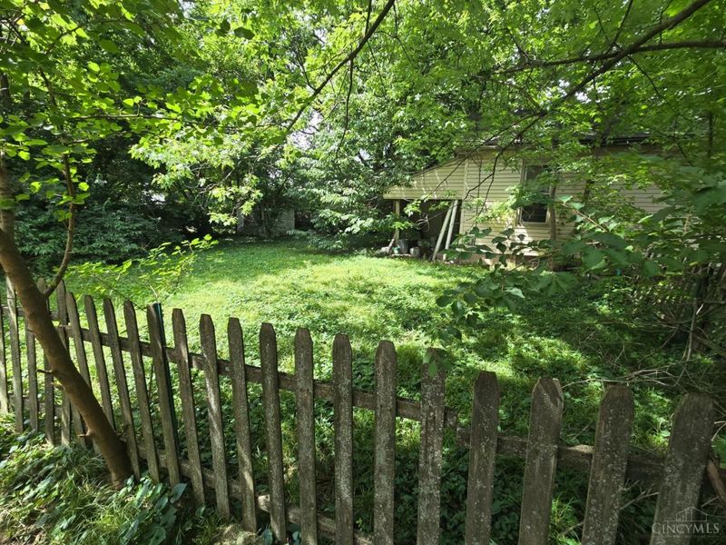 985 Kahn Avenue, Hamilton, OH 45011 Photo 15