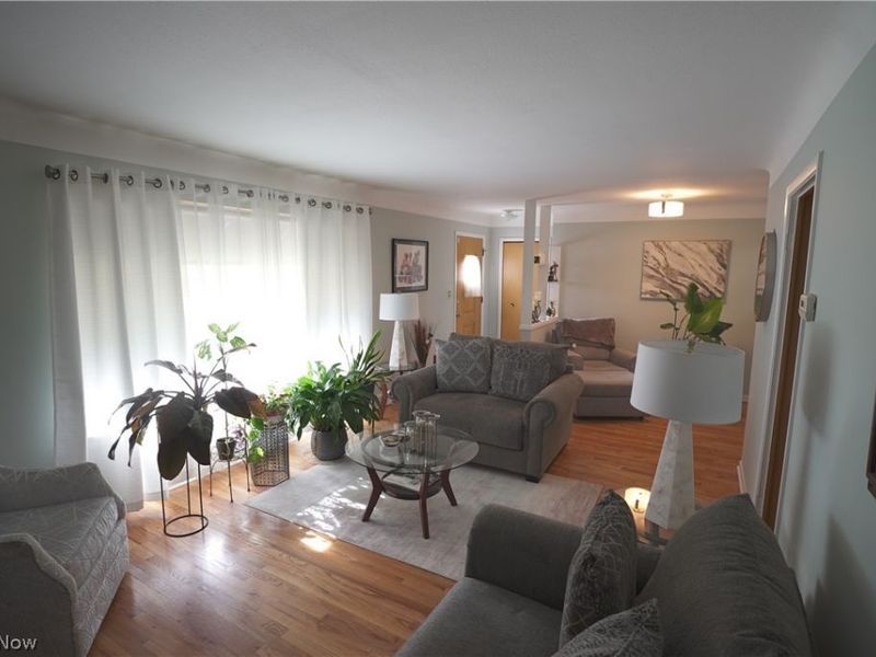 731 Edgewood Road , Richmond Heights, OH 44143 Photo 4