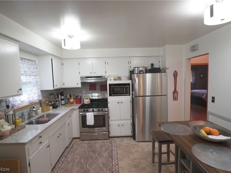 731 Edgewood Road , Richmond Heights, OH 44143 Photo 6
