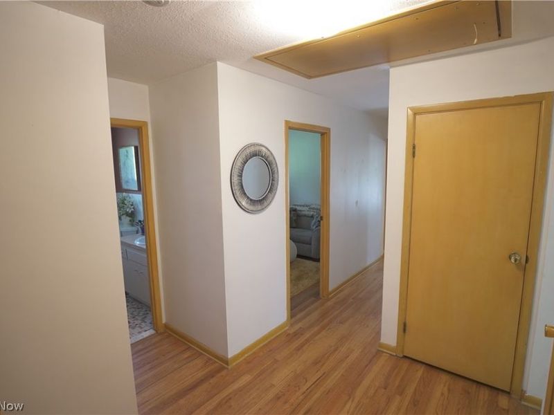 731 Edgewood Road , Richmond Heights, OH 44143 Photo 9