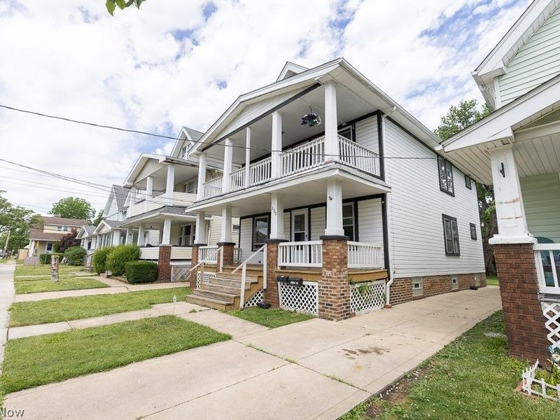 2700 Montclair Avenue , Cleveland, OH 44109 Photo 3