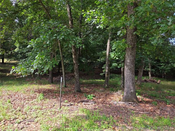Eagles Nest Drive , Disney, OK 74340