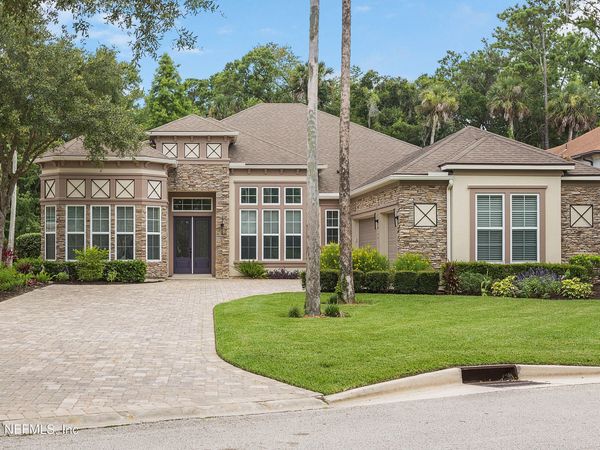 128 PAYASADA OAKS Trail, Ponte Vedra Beach, FL 32082
