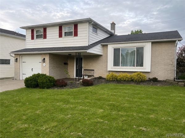 111 Caprice Drive , Buffalo, NY 14227