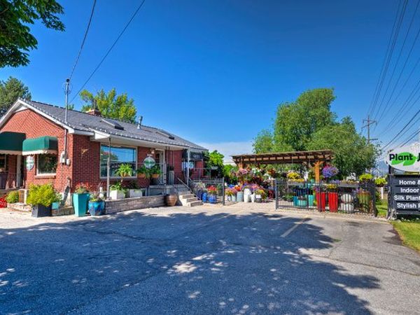 2194 E FORT UNION BLVD , Cottonwood Heights, UT 84121