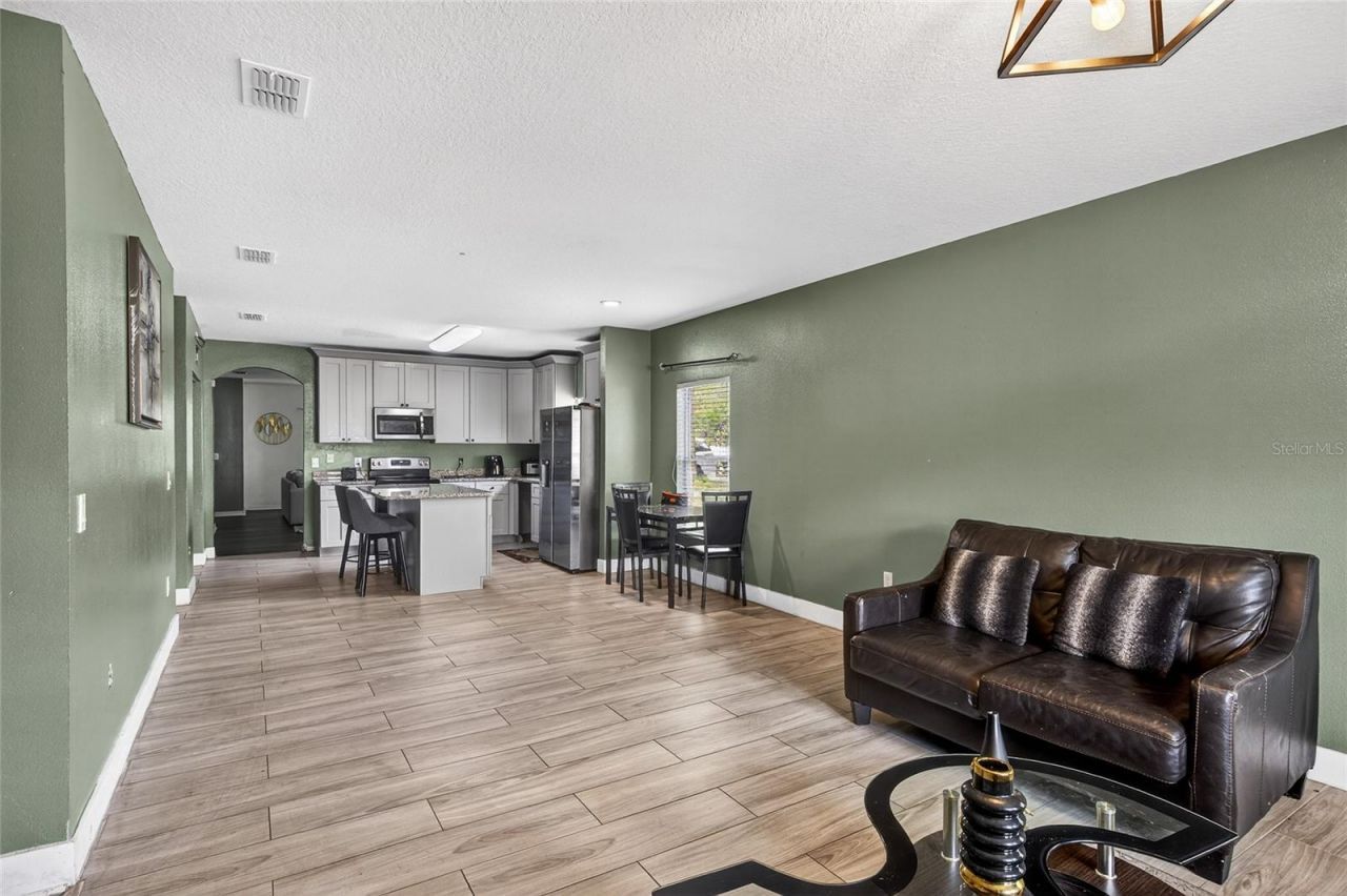 7201 Rafanelli Court , Orlando, FL 32818 Photo