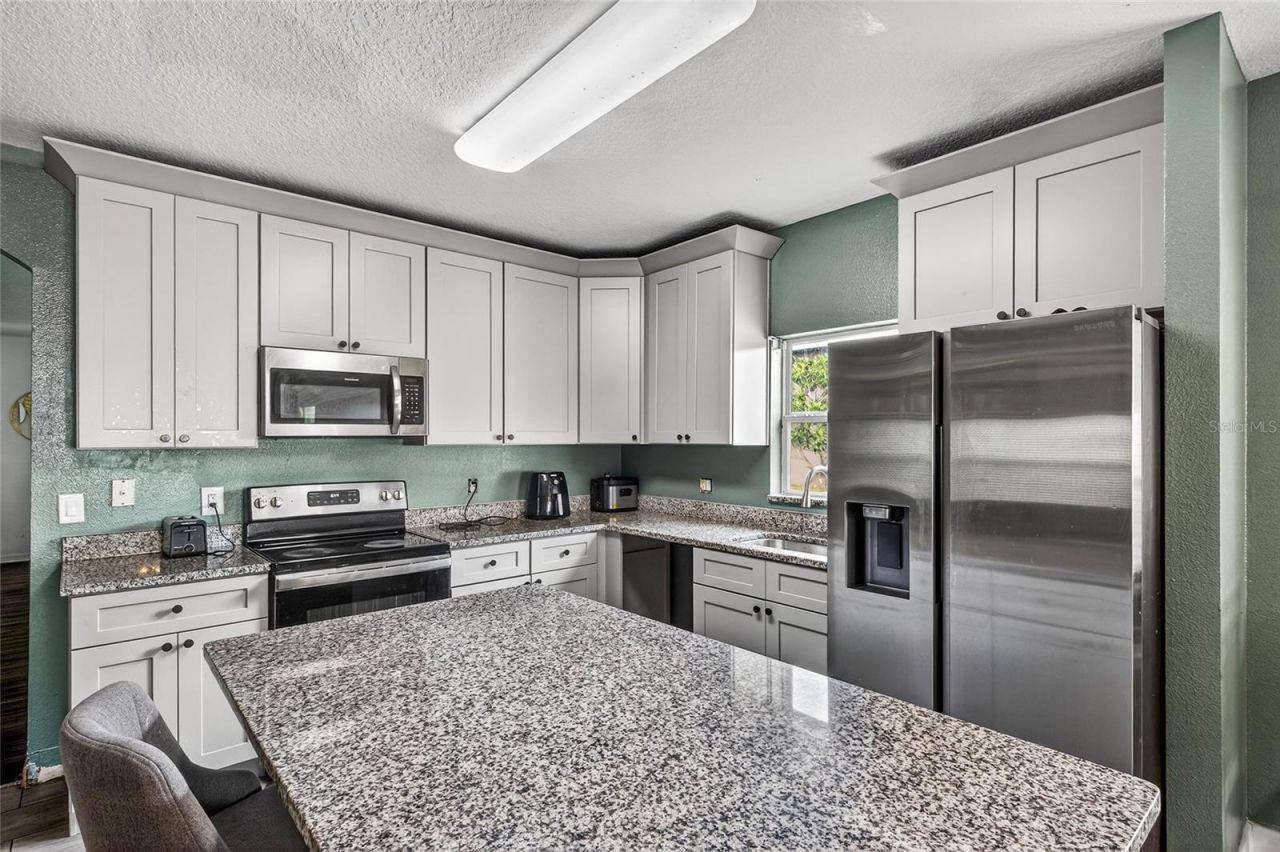 7201 Rafanelli Court , Orlando, FL 32818 Photo