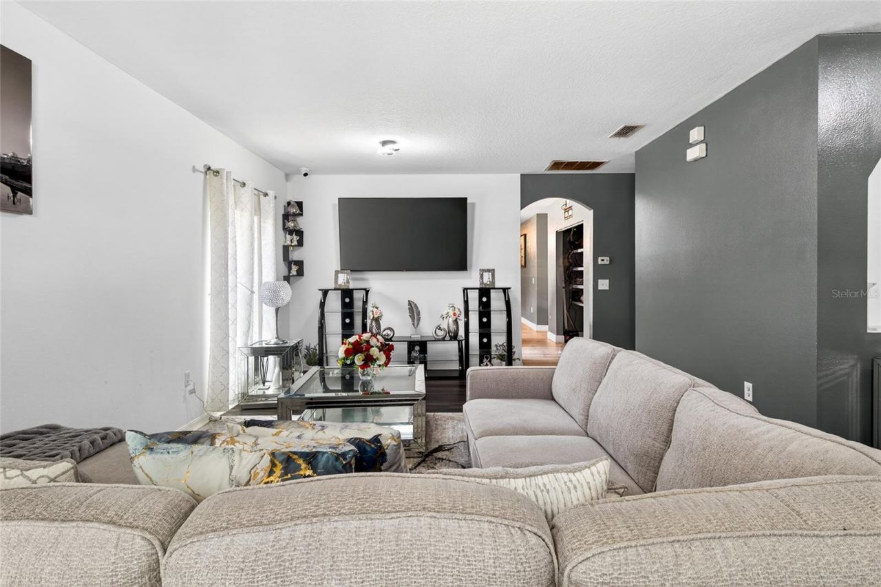 7201 Rafanelli Court , Orlando, FL 32818 Photo