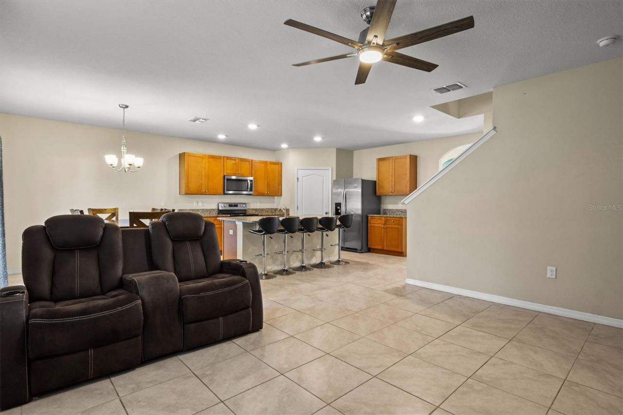 323 Harbour Way , Mulberry, FL 33860 Photo
