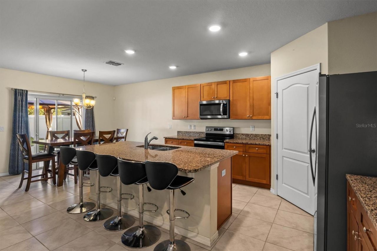 323 Harbour Way , Mulberry, FL 33860 Photo
