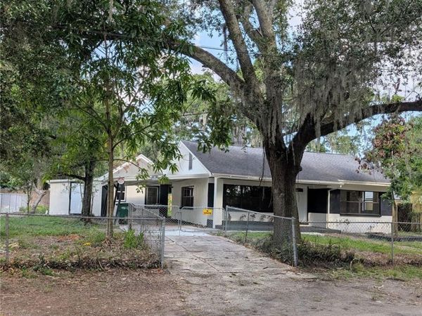 8206 N 19TH STREET, TAMPA, FL 33604