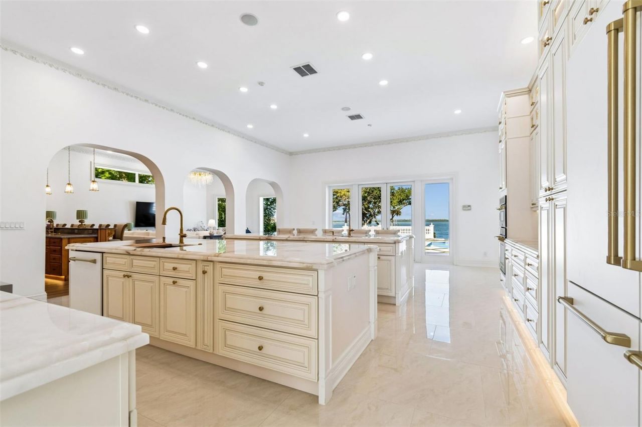 1516 Bayshore Boulevard, Dunedin, FL 34698 Photo