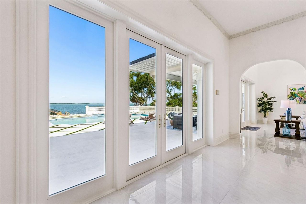 1516 Bayshore Boulevard, Dunedin, FL 34698 Photo