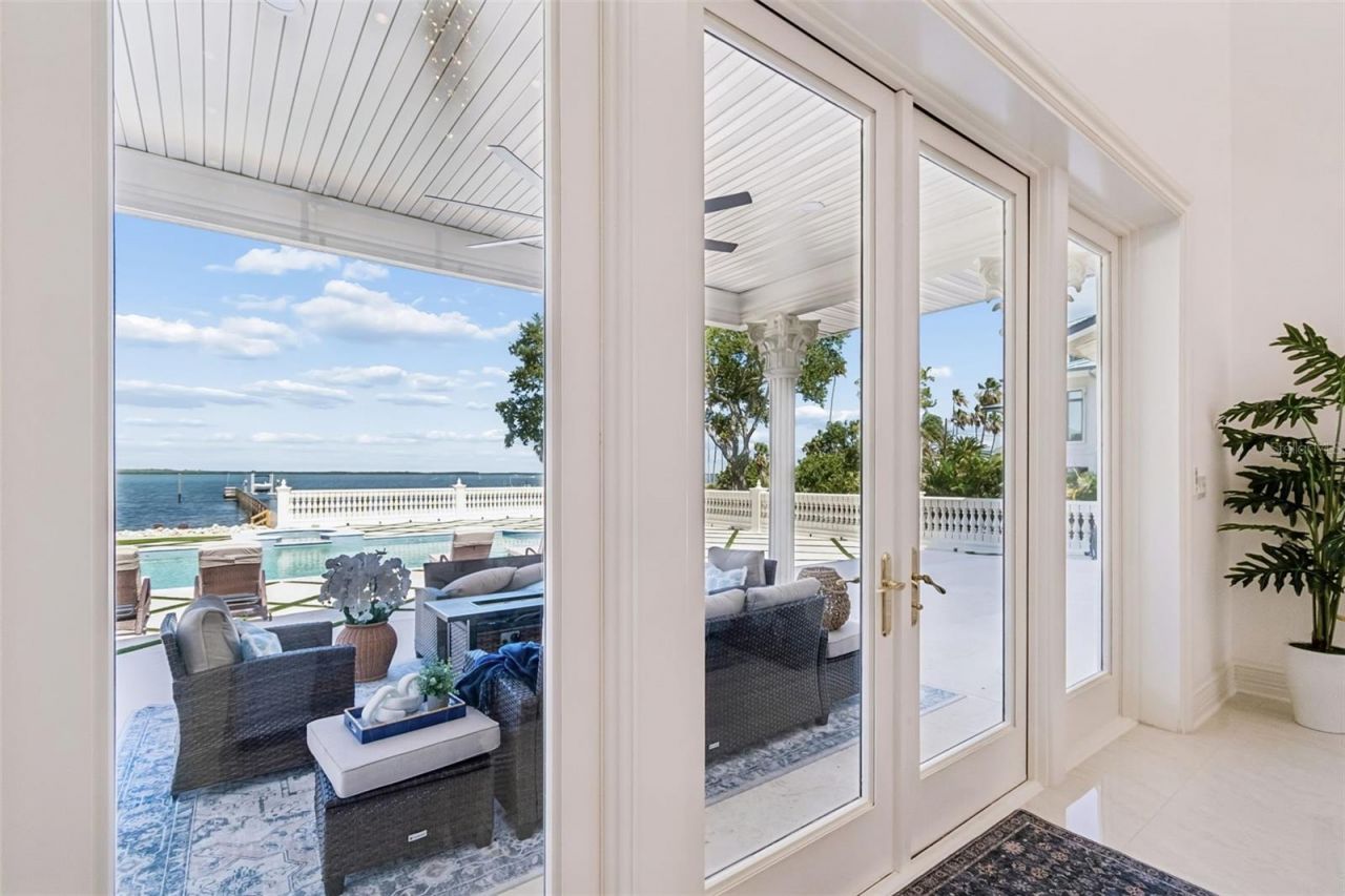 1516 Bayshore Boulevard, Dunedin, FL 34698 Photo
