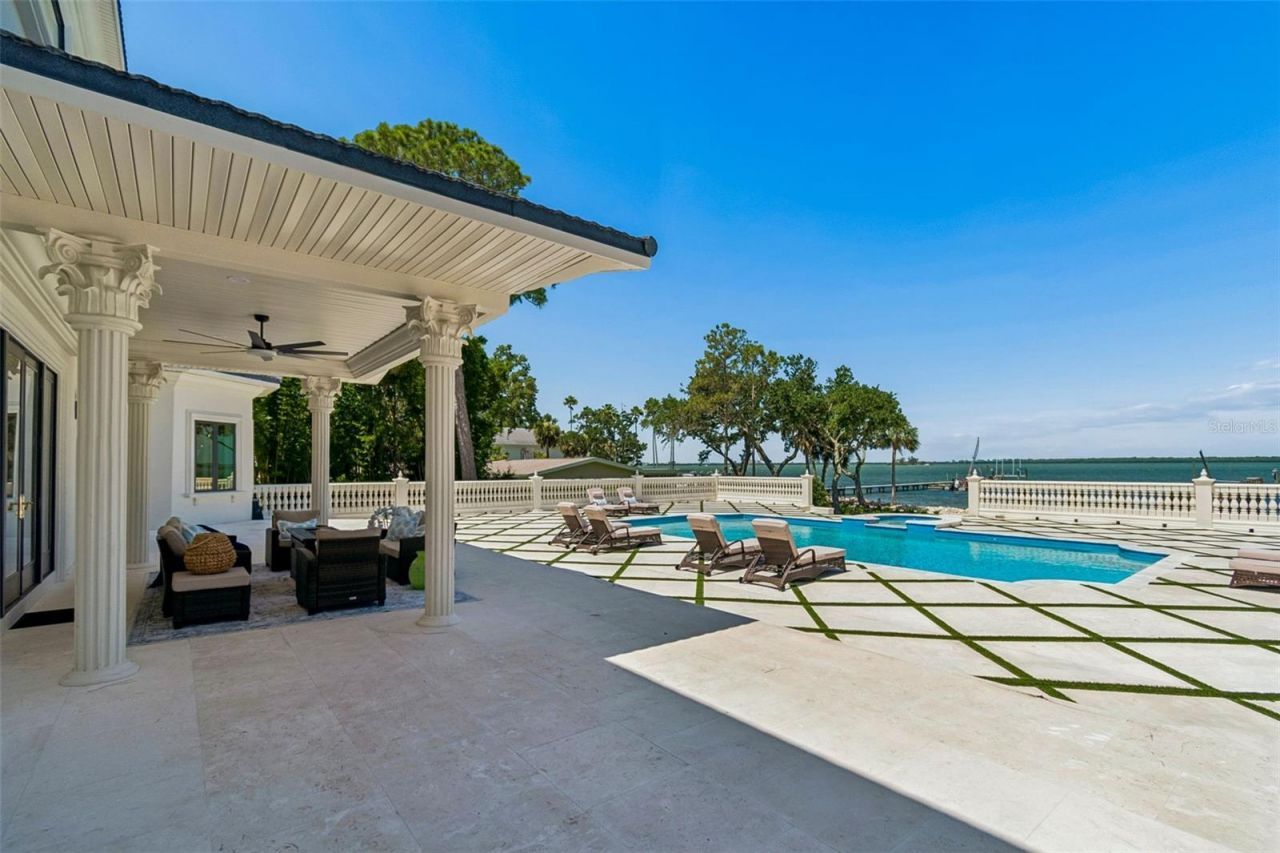 1516 Bayshore Boulevard, Dunedin, FL 34698 Photo