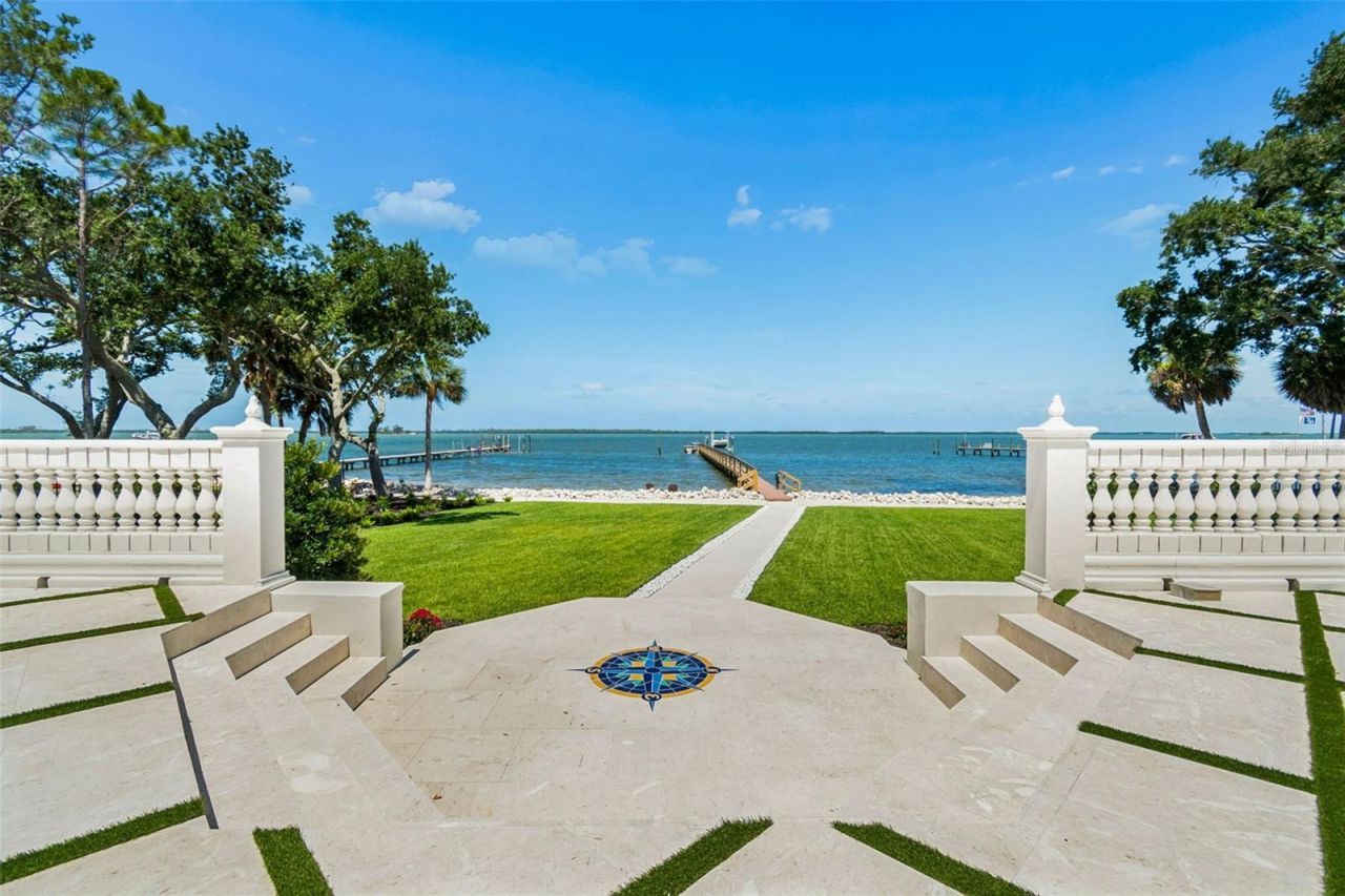 1516 Bayshore Boulevard, Dunedin, FL 34698 Photo