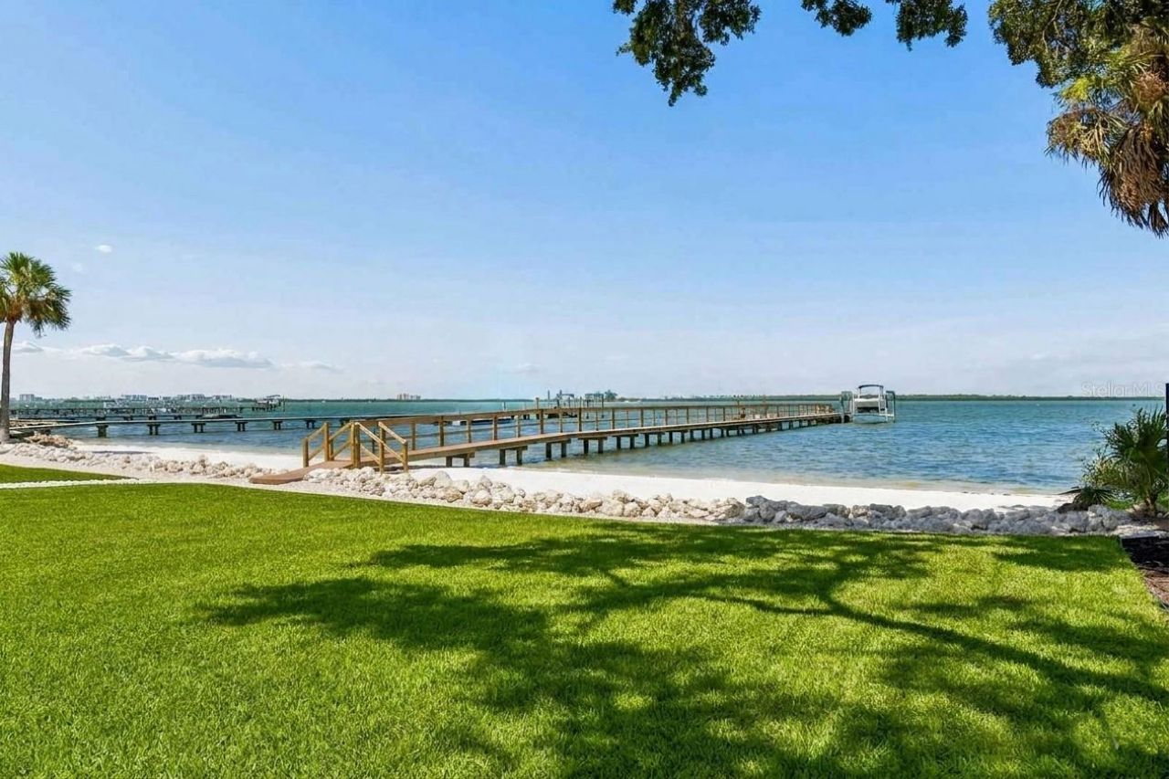 1516 Bayshore Boulevard, Dunedin, FL 34698 Photo
