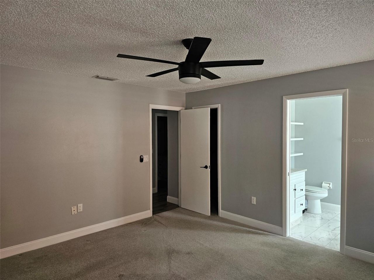 3625 57th Avenue Drive W, Bradenton, FL 34210 Photo