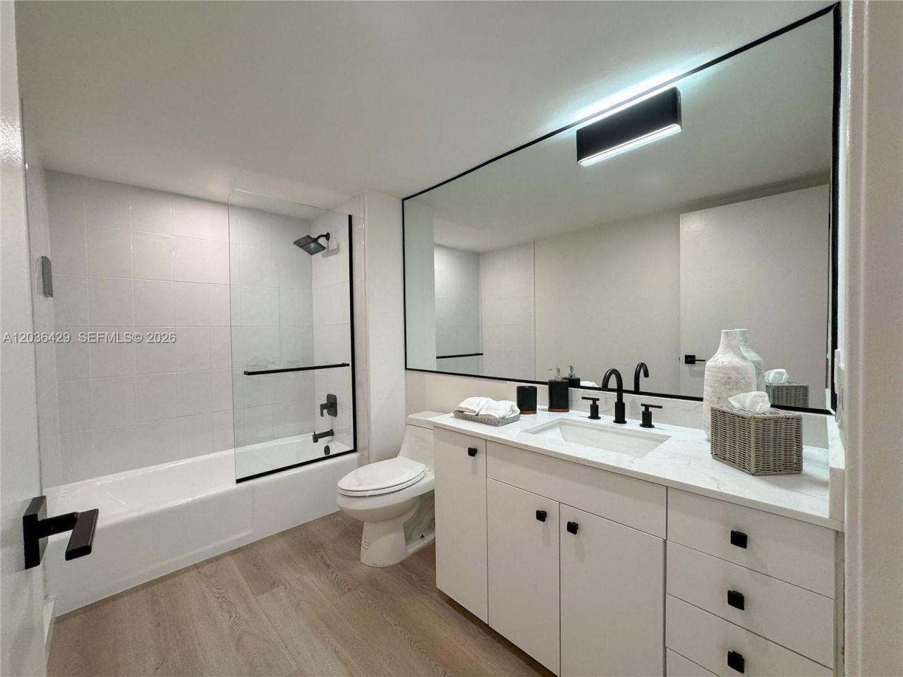 101 Crandon Blvd , Unit 170, Key Biscayne, FL 33149 Photo