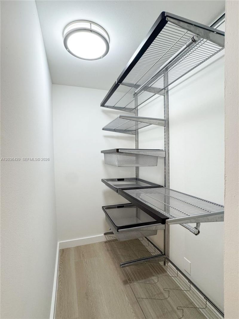 101 Crandon Blvd , Unit 170, Key Biscayne, FL 33149 Photo
