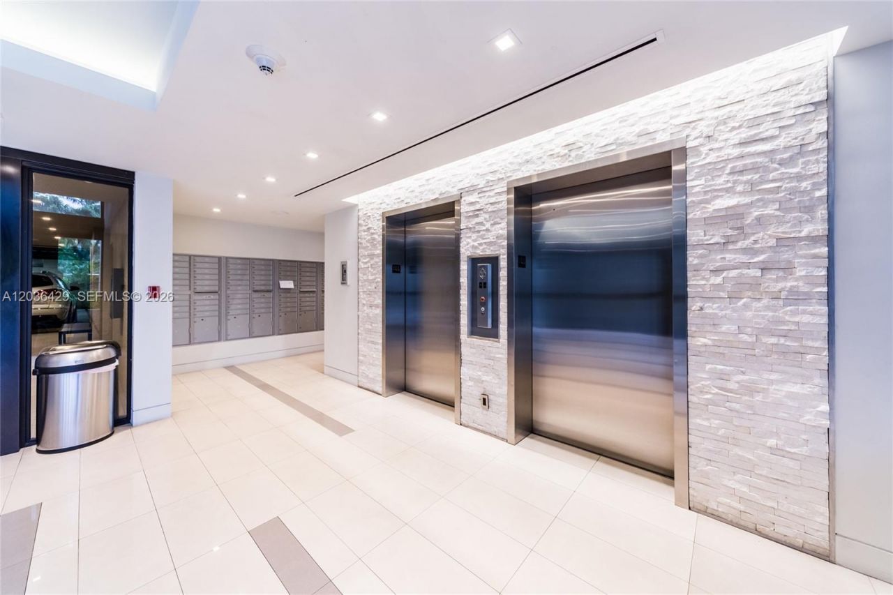 101 Crandon Blvd , Unit 170, Key Biscayne, FL 33149 Photo