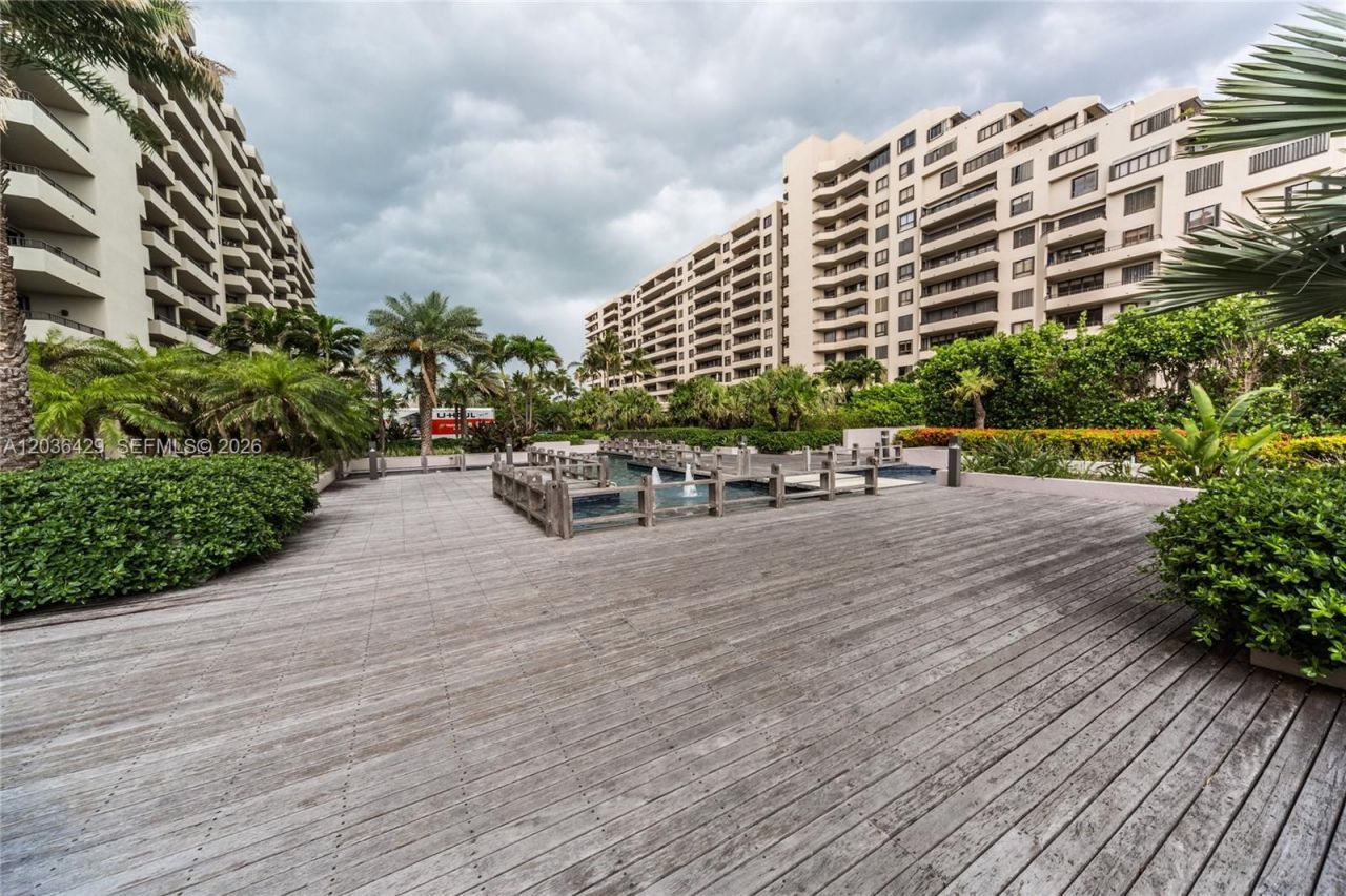 101 Crandon Blvd , Unit 170, Key Biscayne, FL 33149 Photo