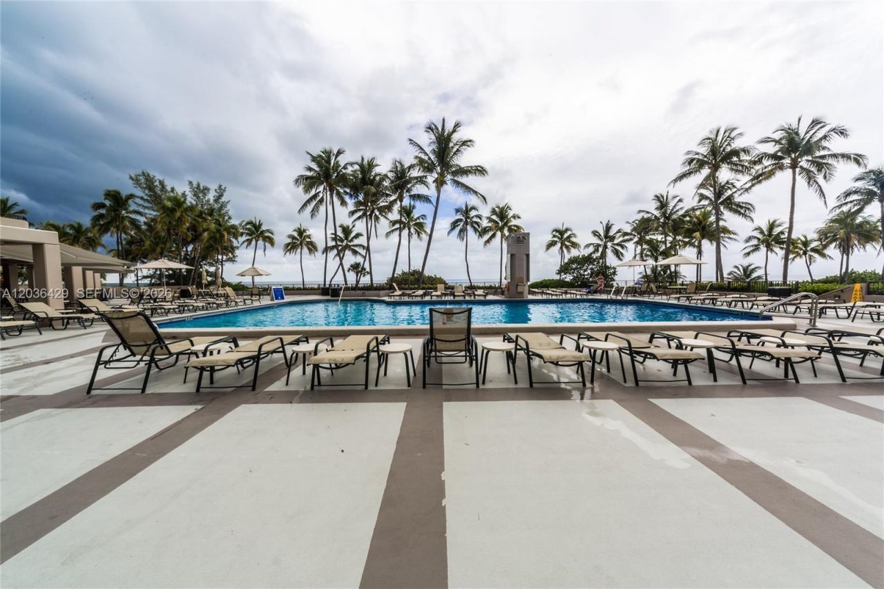101 Crandon Blvd , Unit 170, Key Biscayne, FL 33149 Photo