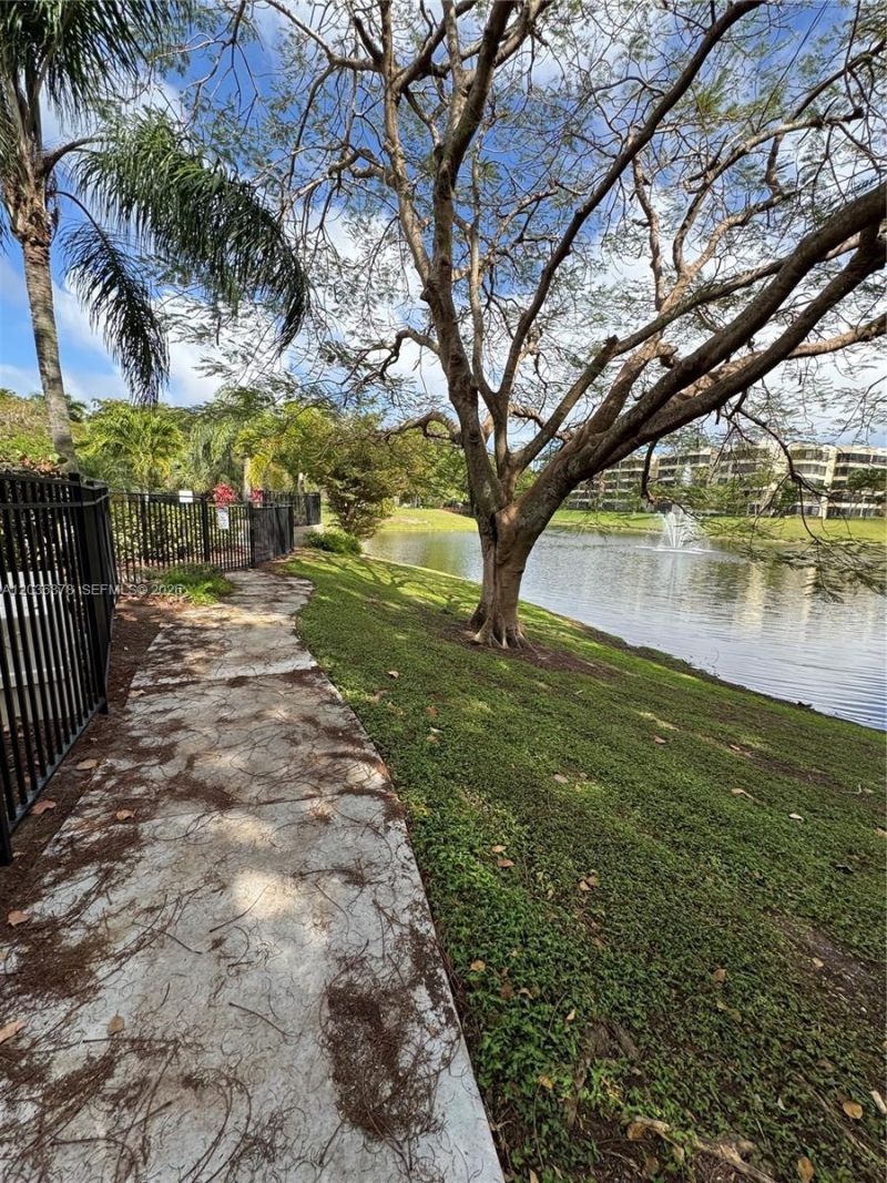 1825 Palm Cove Blvd , Unit 7-204, Delray Beach, FL 33445 Photo