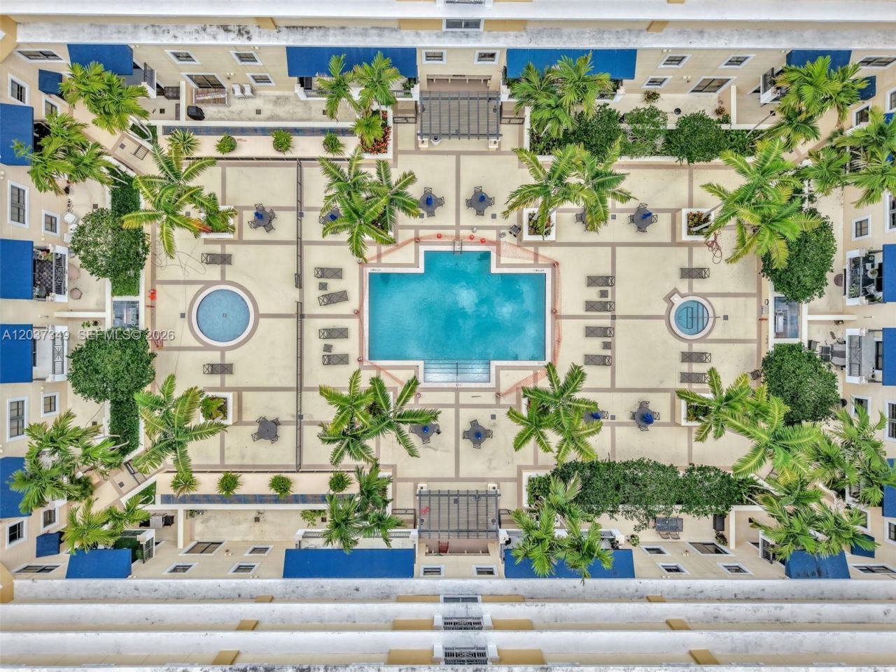 8390 SW 72nd Ave , Unit 905, Miami, FL 33143 Photo