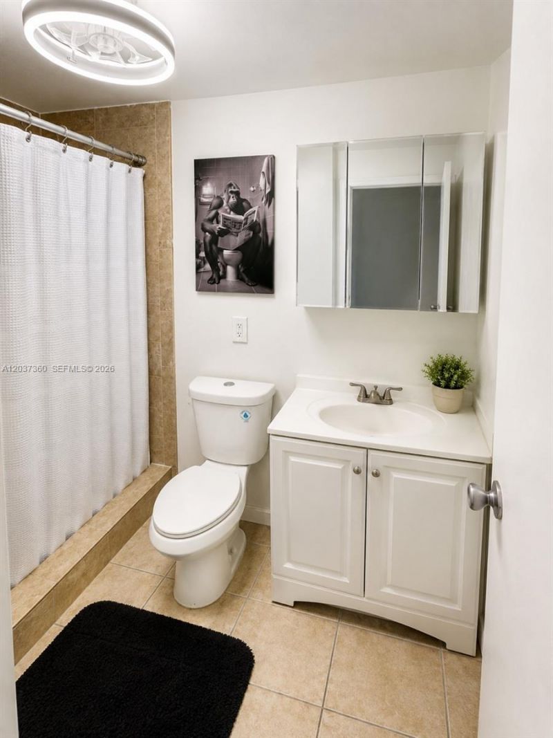 8650 SW 109th Ave, Unit 3-103, Miami, FL 33173 Photo
