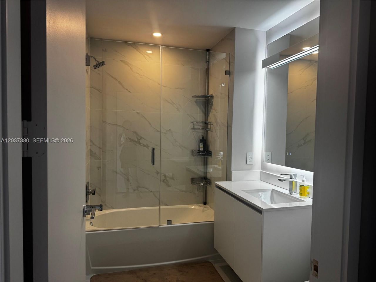 700 NE 23, Unit 2206, Miami, FL 33137 Photo