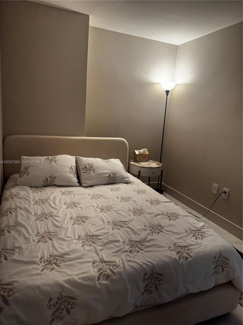 700 NE 23, Unit 2206, Miami, FL 33137 Photo