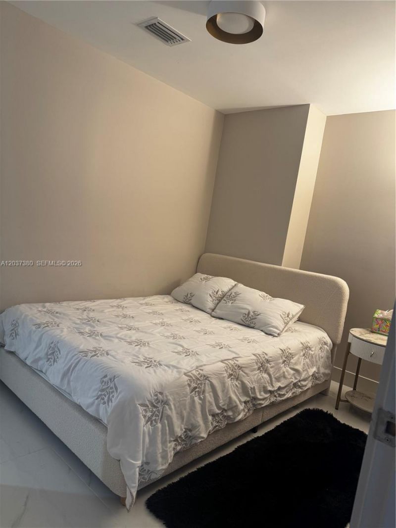 700 NE 23, Unit 2206, Miami, FL 33137 Photo