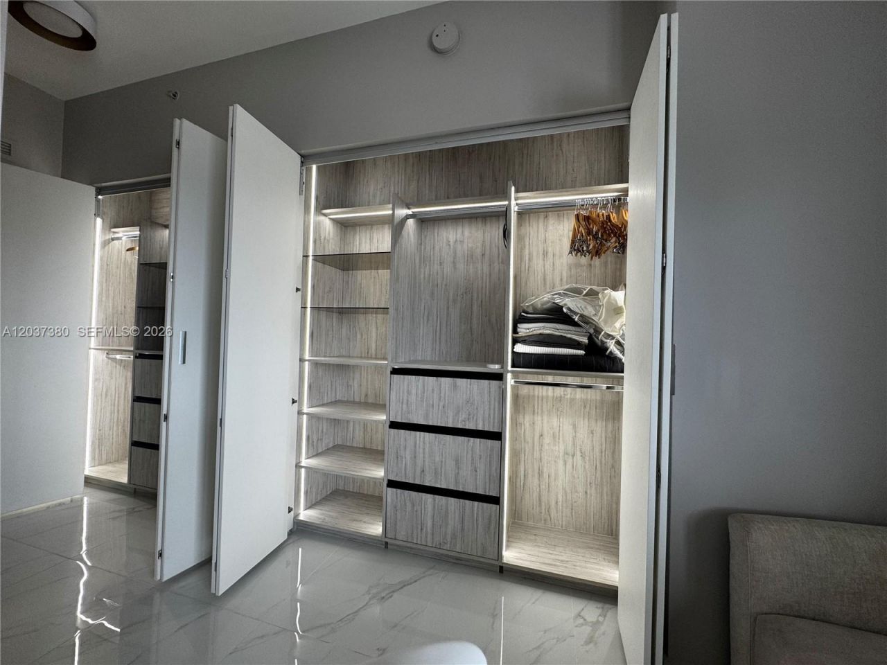 700 NE 23, Unit 2206, Miami, FL 33137 Photo