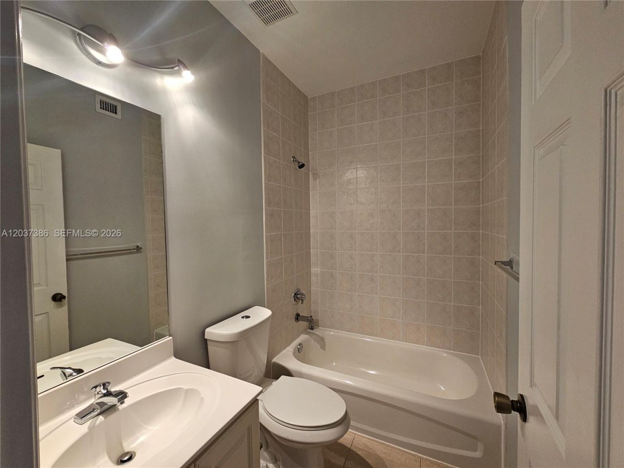 15270 SW 30th Ter, Miami, FL 33185 Photo