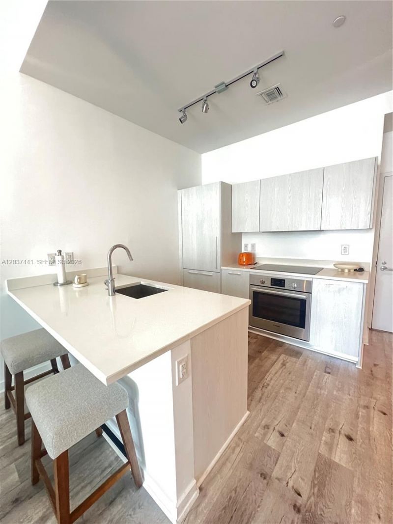 501 NE 31st St , Unit 202, Miami, FL 33137 Photo