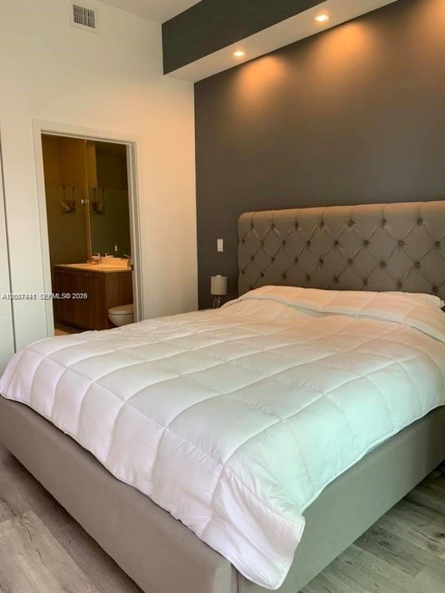 501 NE 31st St , Unit 202, Miami, FL 33137 Photo