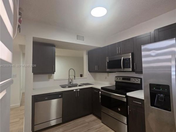 15711 SW 137th Ave , Unit 101, Miami, FL 33177