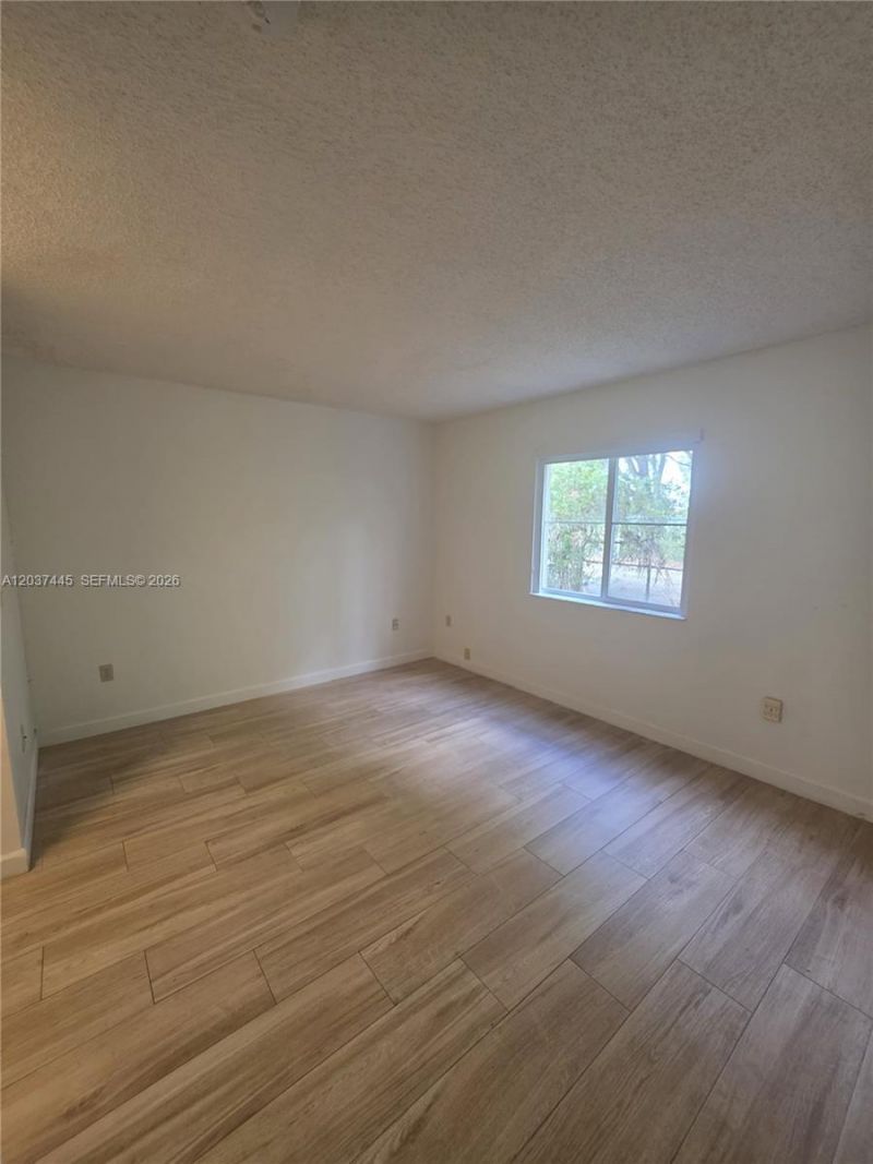 15711 SW 137th Ave, Unit 101, Miami, FL 33177 Photo