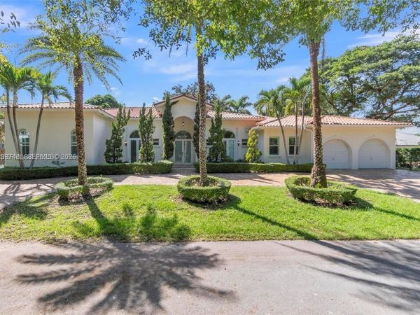 17910 SW 80th Ave , Palmetto Bay, FL 33157