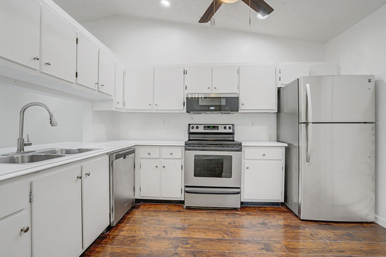 30 Kensington Lane, Boynton Beach, FL 33426 Photo