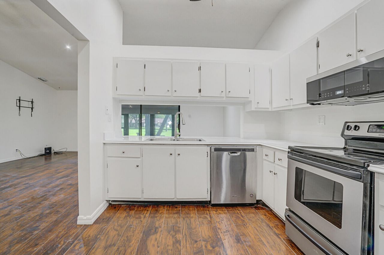 30 Kensington Lane, Boynton Beach, FL 33426 Photo