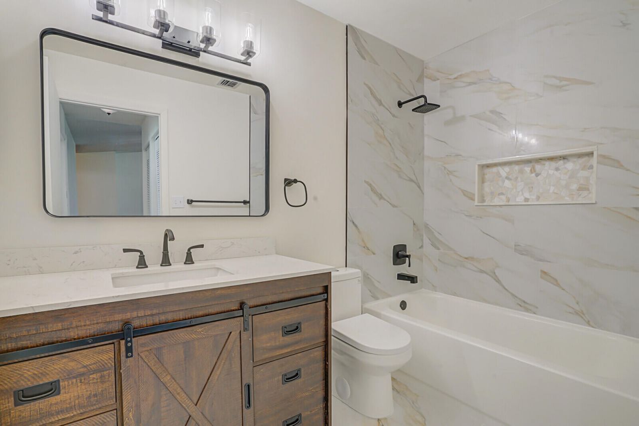 30 Kensington Lane, Boynton Beach, FL 33426 Photo