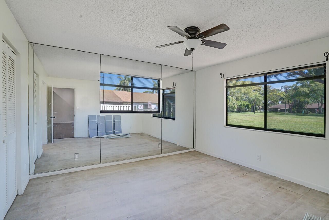 30 Kensington Lane, Boynton Beach, FL 33426 Photo